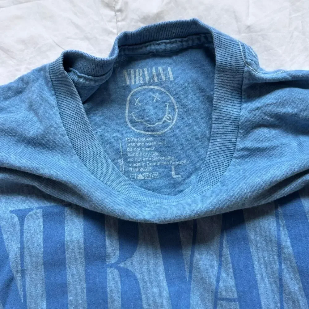 Nirvana smiley graphic band tee L casual cotton alt grunge short sleeve emo - Picture 6 of 8